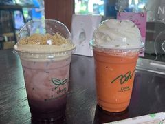 -Chom Cafe and Restaurant