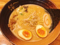 白丸肥牛拉面-Uni 忧你の深夜食堂(浦江万达广场店)