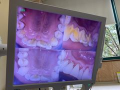 -优伢仕口腔(汽车西站店)