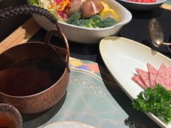 -廖掌柜·重庆鲜货火锅(上海首店)