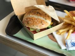 星厨鲜脆纯牛堡-麦当劳(凌云天地长桥店)