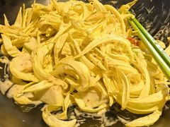 捞菊花-园林美食城·本土农家菜(杨和镇店)