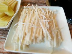 -润园四季椰子鸡火锅(海上世界店)