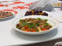 -老船夫婚宴婚庆会馆(延吉路店)