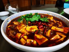 豆花牛肉-天回镇何氏豆腐(总店)