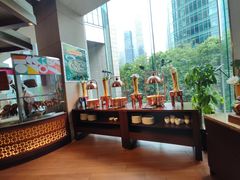 -怡咖啡海鲜自助餐厅(浦东香格里拉店)
