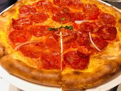 芝士披萨-WOLFGANG PUCK KITCHEN & BAR(迪士尼小镇店)