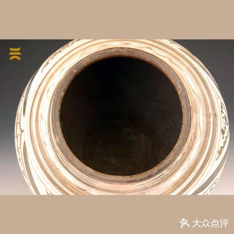 每日文物|元代磁州窑白地黑花的经典搭配