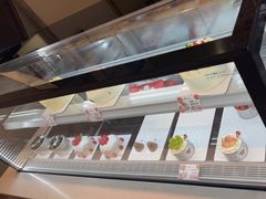 -花花卷卷·鲜食蛋糕(静安久光百货店)