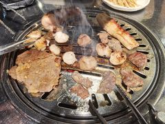 -炽城·烤肉名家(鸿达中央广场店)