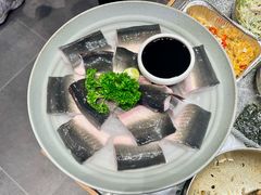 -草家酱蟹炭火烤肉店(珲春南路二店)