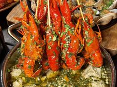 -何师烧烤Pro ·小龙虾·江湖川菜·精酿啤酒(太古里店)