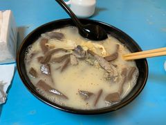 -鸭小妹鸭血粉丝(老门东店)