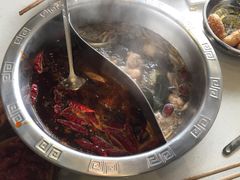 鸳鸯锅底-憨铁匠老火锅(龙岗万科里店)