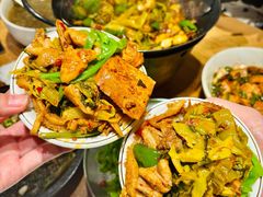 -聚鑫朋酸菜肥肠(九龙仓店)