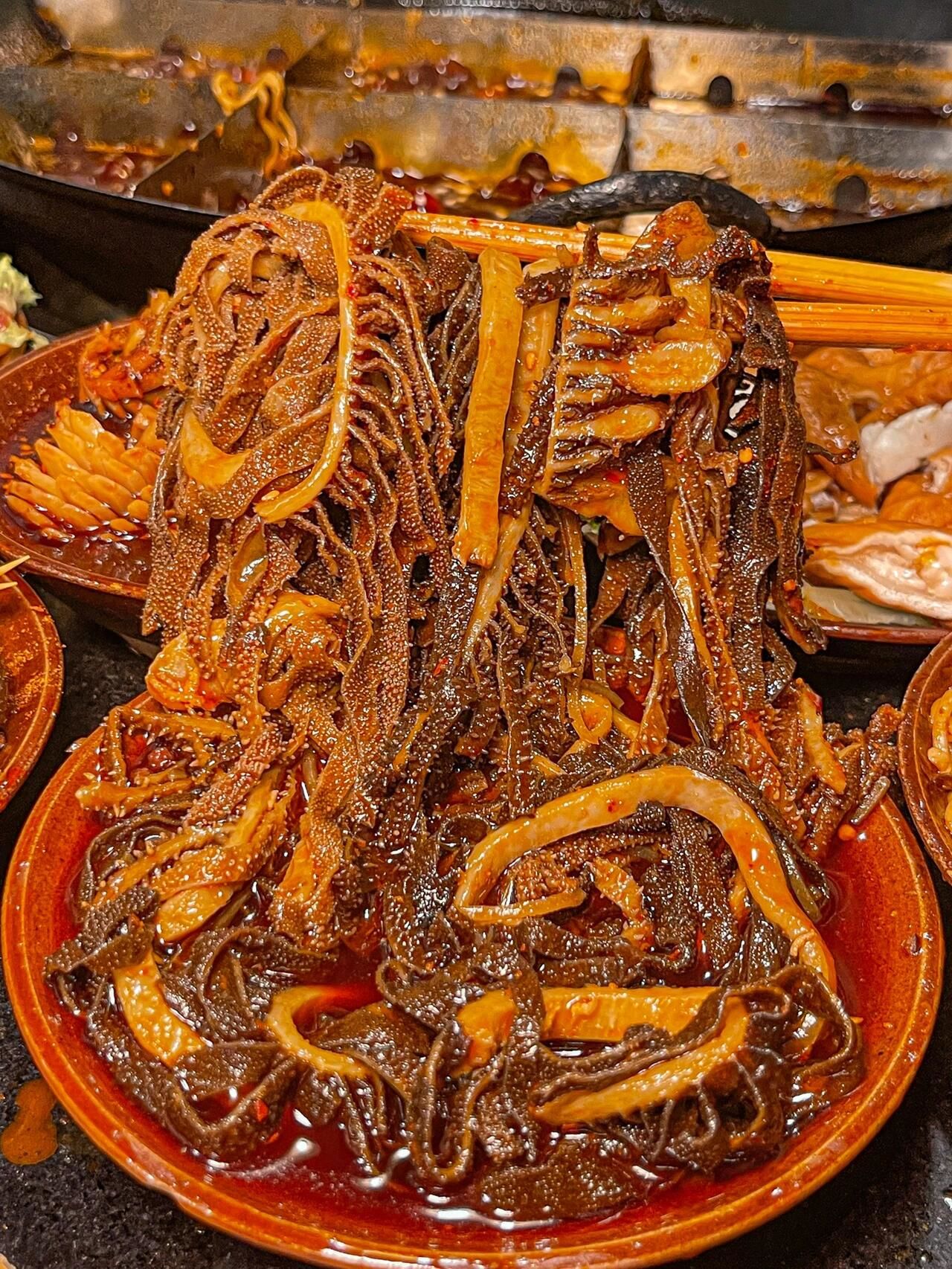 感谢肉肉大搜索!让我吃到爆好吃的千层毛肚!