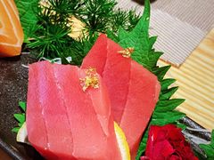 蓝鳍金枪鱼中腩刺身-芯元·碳烤熟成牛肉(经开店)
