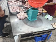-标记美食新鲜猪杂(兴南大道店)