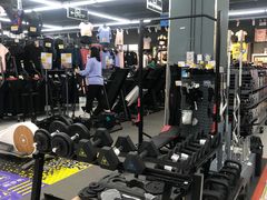 -迪卡侬(高新万达店)