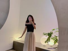 -洪小鹏生活美学馆(领SHOW天地店)