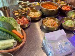 -釜山火炉·海鲜烤肉(紫藤路店)