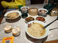 -松鹤面馆·古法焖肉面(观前店)