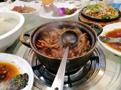 -渝君重庆火锅(嘉宾路店)