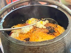 腊味锅巴罐儿饭-川流不息·地道川菜(新松江路店)