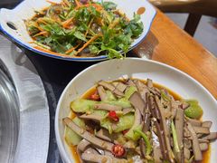 -东北农家院·铁锅炖(莘庄店)