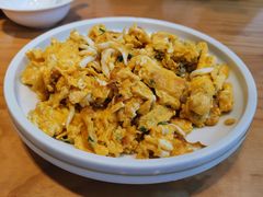 银鱼炒蛋-品鲜村农家菜·阳澄湖大闸蟹(总店)