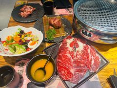 -黑牛の店·和牛烧肉(大悦城店)