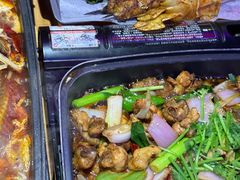 -八条友鲜货烧烤·脆皮烤鱼(石岩旗舰店)