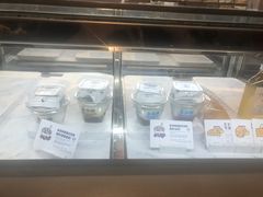 面包甜点陈列柜-喜茶(上海兴业太古汇店)
