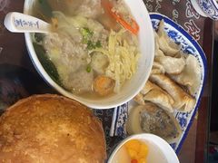 -长人馄饨铺(解放街店)
