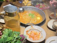 -野山舂·贵州现舂酸汤牛肉(东山店)