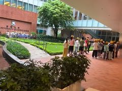 -香港大学