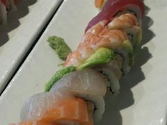 -Wrap 'N Roll Sushi