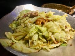 干锅手撕包菜-绿茶餐厅(汇悦大融城店)