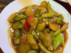 -巧婆婆特色东北菜·铁锅炖