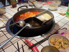 -热火朝天鲜切牛肉火锅(南强街巷店)