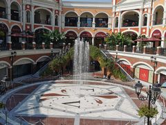 -佛罗伦萨小镇广佛名品奥特莱斯(疏港路店)