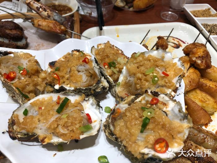 金刚山烧烤(中山路店)烤生蚝图片