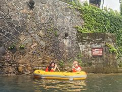 -安吉龙王山峡谷漂流