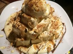 焦糖坚果吐司金字塔-卡朋厨房(289艺术园区店)