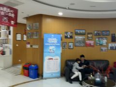 -雅悦齿科(顾村公园店)