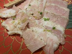 -山川小町·极番烧肉(新地假日广场店)
