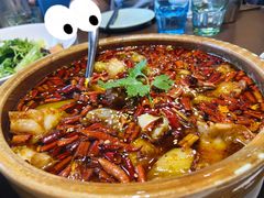 石锅麻辣牛蛙-有璟阁港式餐厅(国贸商城店)