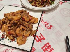 -李记饺子·非遗美食·江西菜(建设路店)