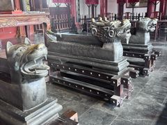 -开封府