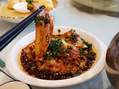 蒜泥白肉-老幺泉水鸡